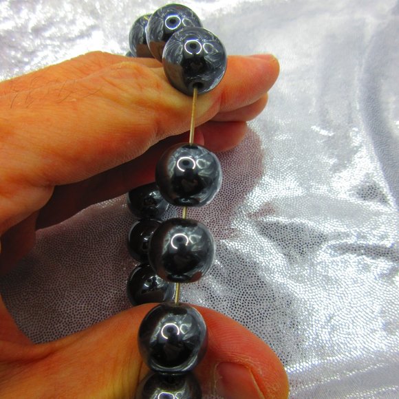 Hematite 14mm Round 7" Stretchy Gemstone Bracelet - Picture 3 of 3
